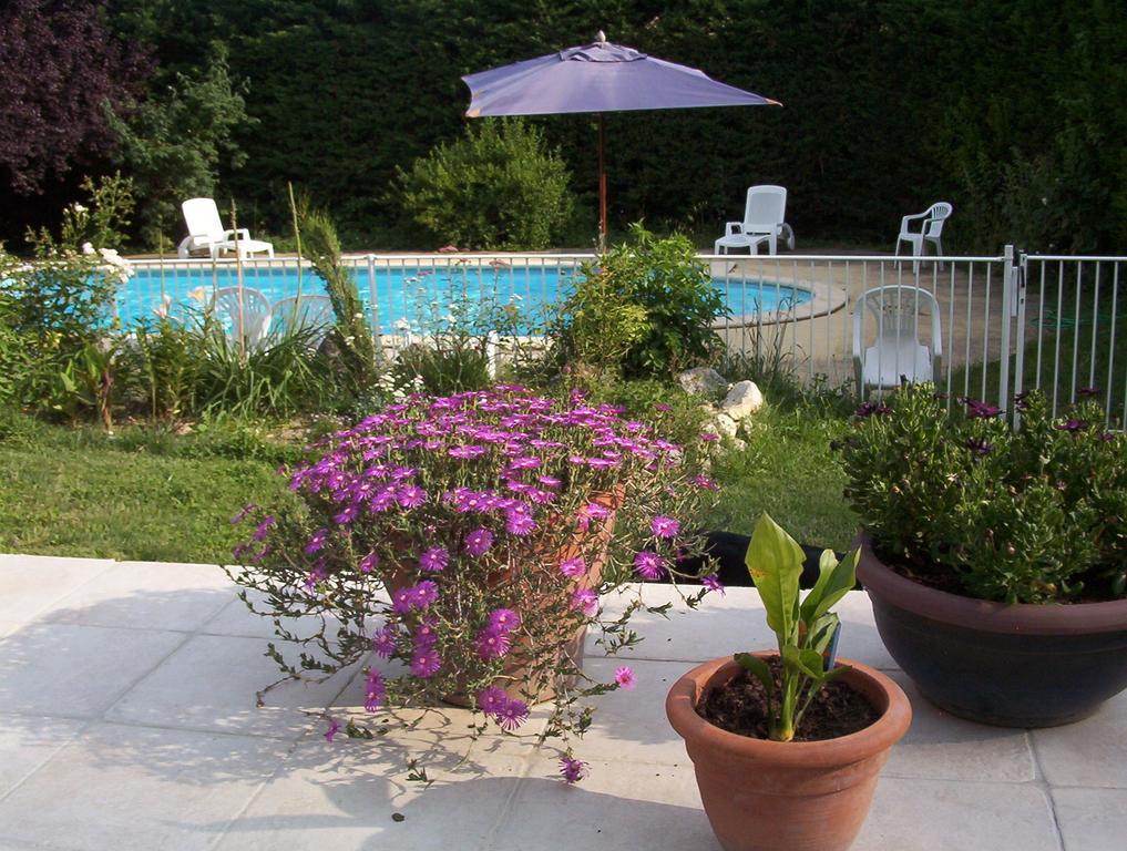 La Maison Rose Saillans  Bagian luar foto